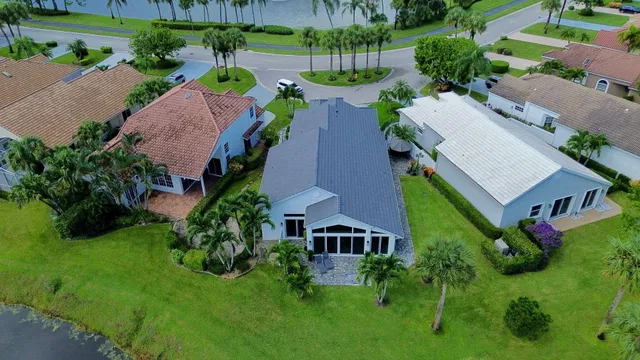 Eastpointe Country Club Residence photo 4