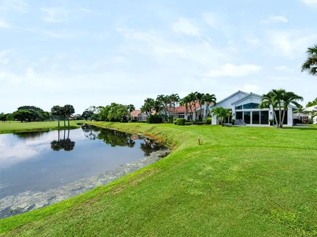 Eastpointe Country Club Residence photo 55