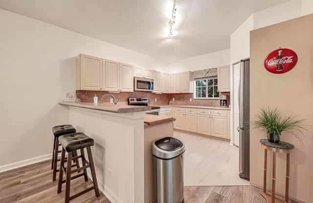 Residence photo 16