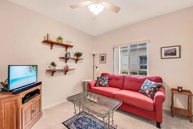 Residence photo 29