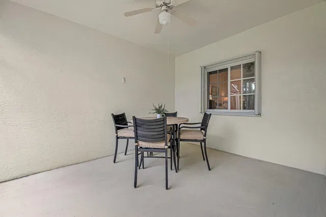 Residence photo 35