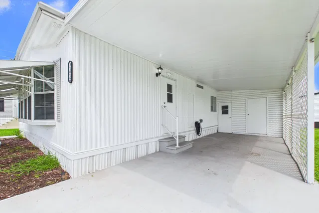 Residence photo 20