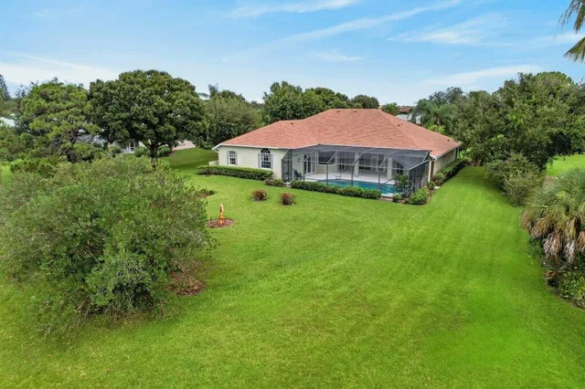 Residence photo 12