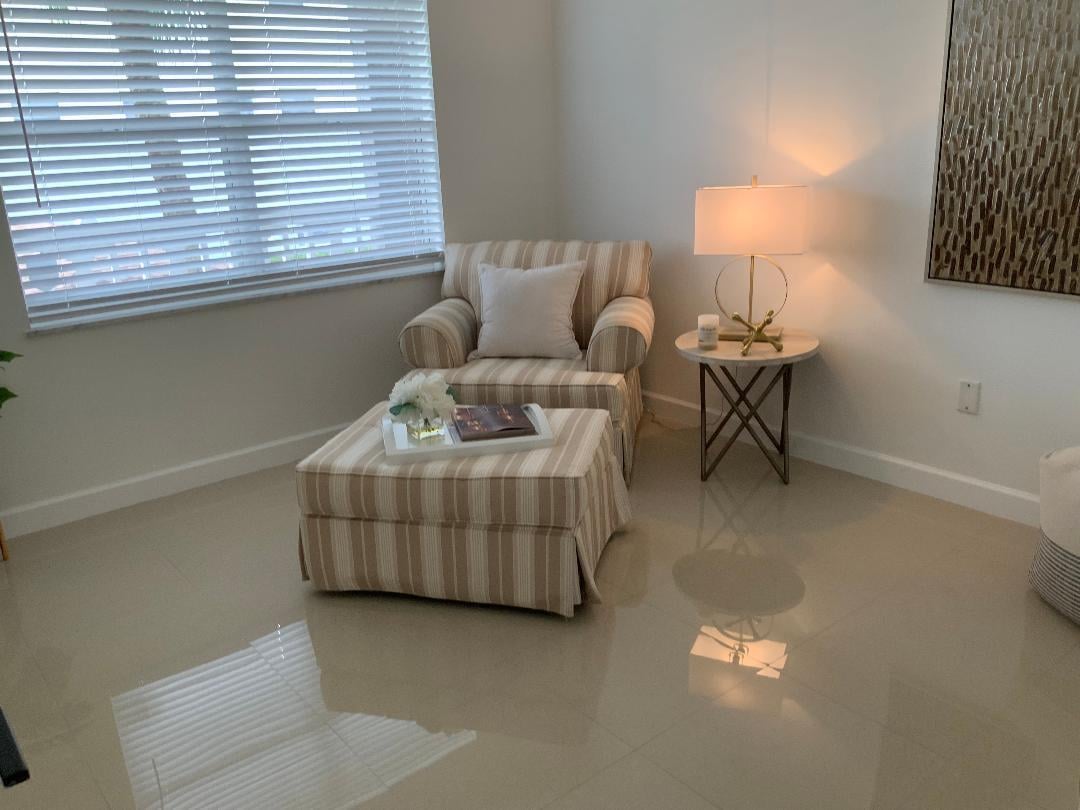  Unit 1320 photo 27