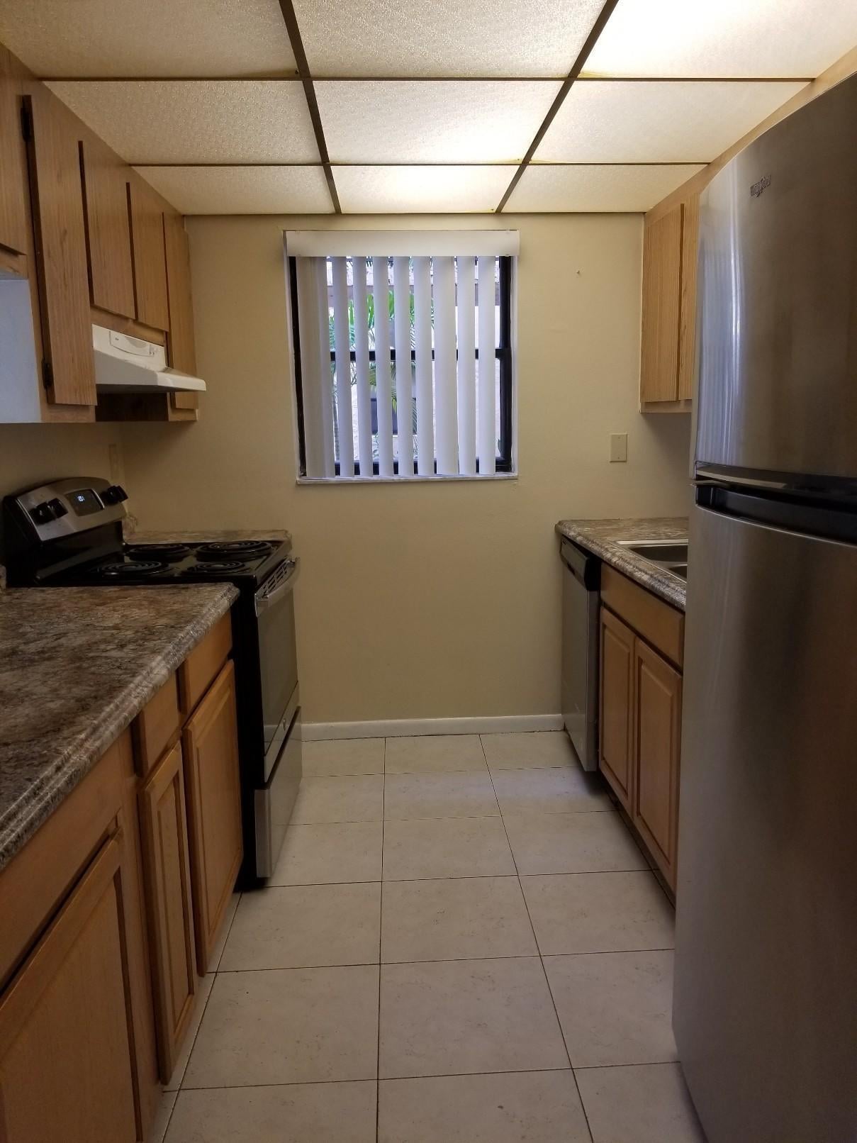  Unit 102 photo 6