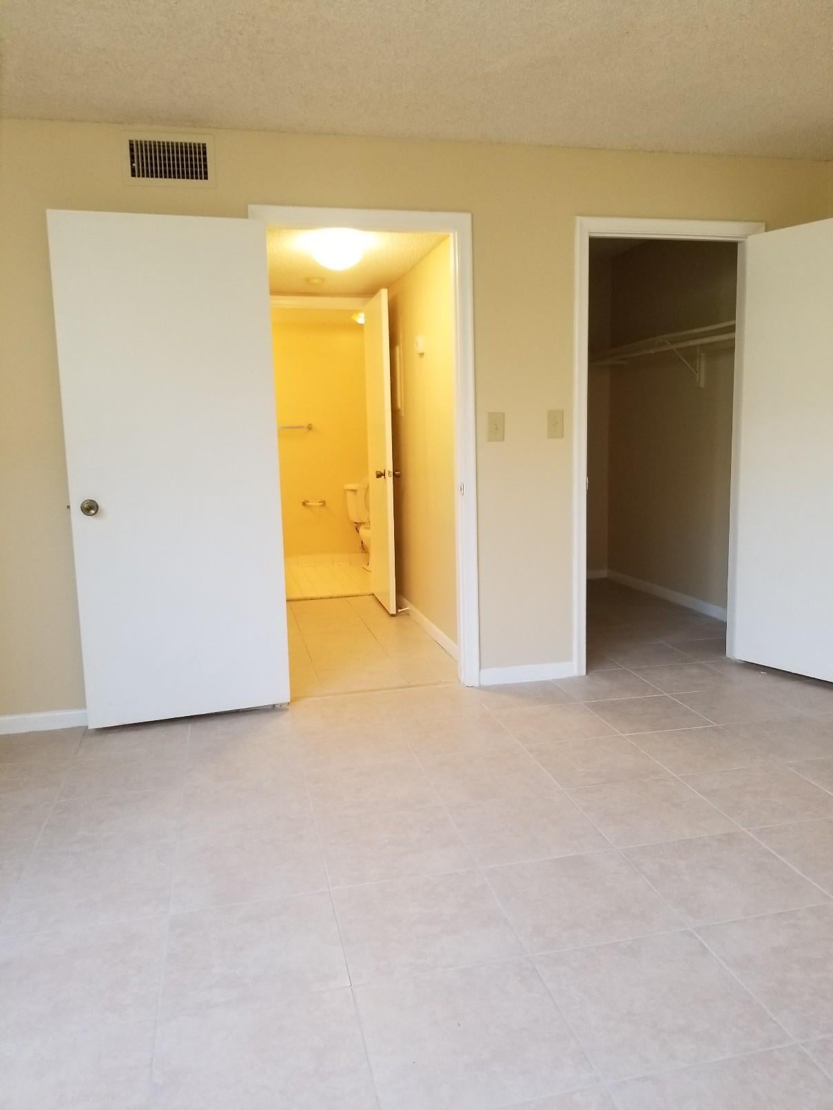  Unit 102 photo 11