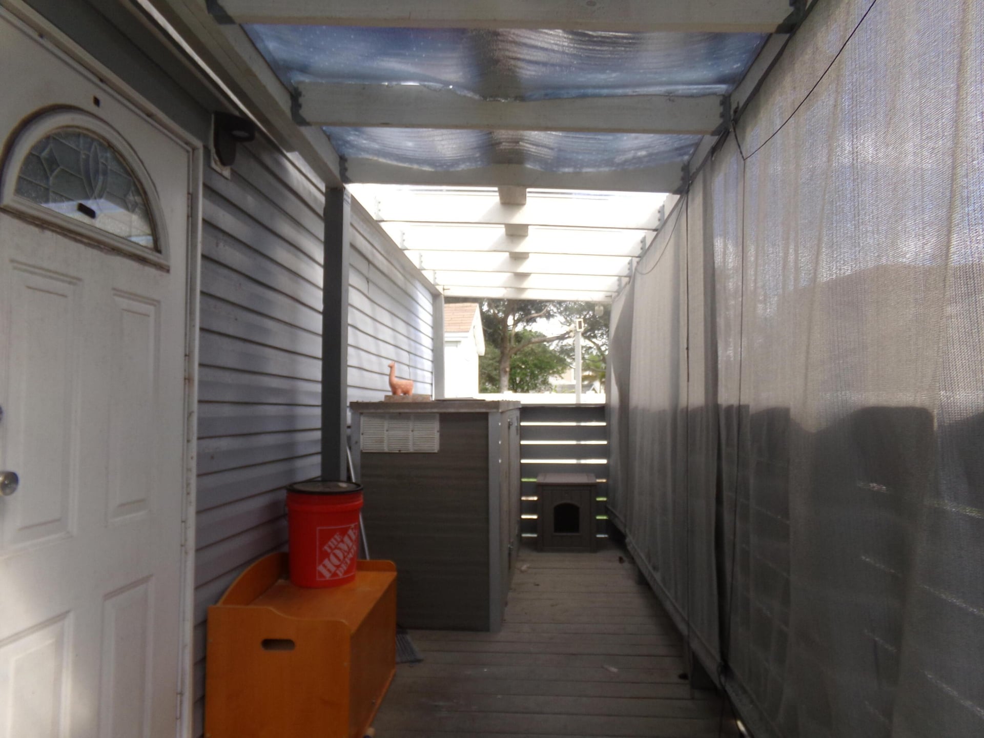 Residence photo 3