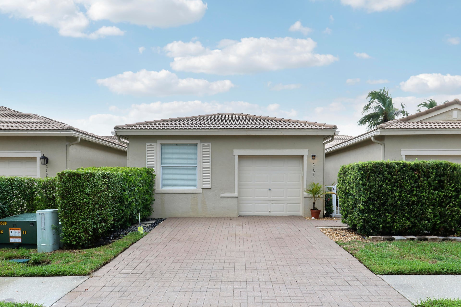  Residence photo 26