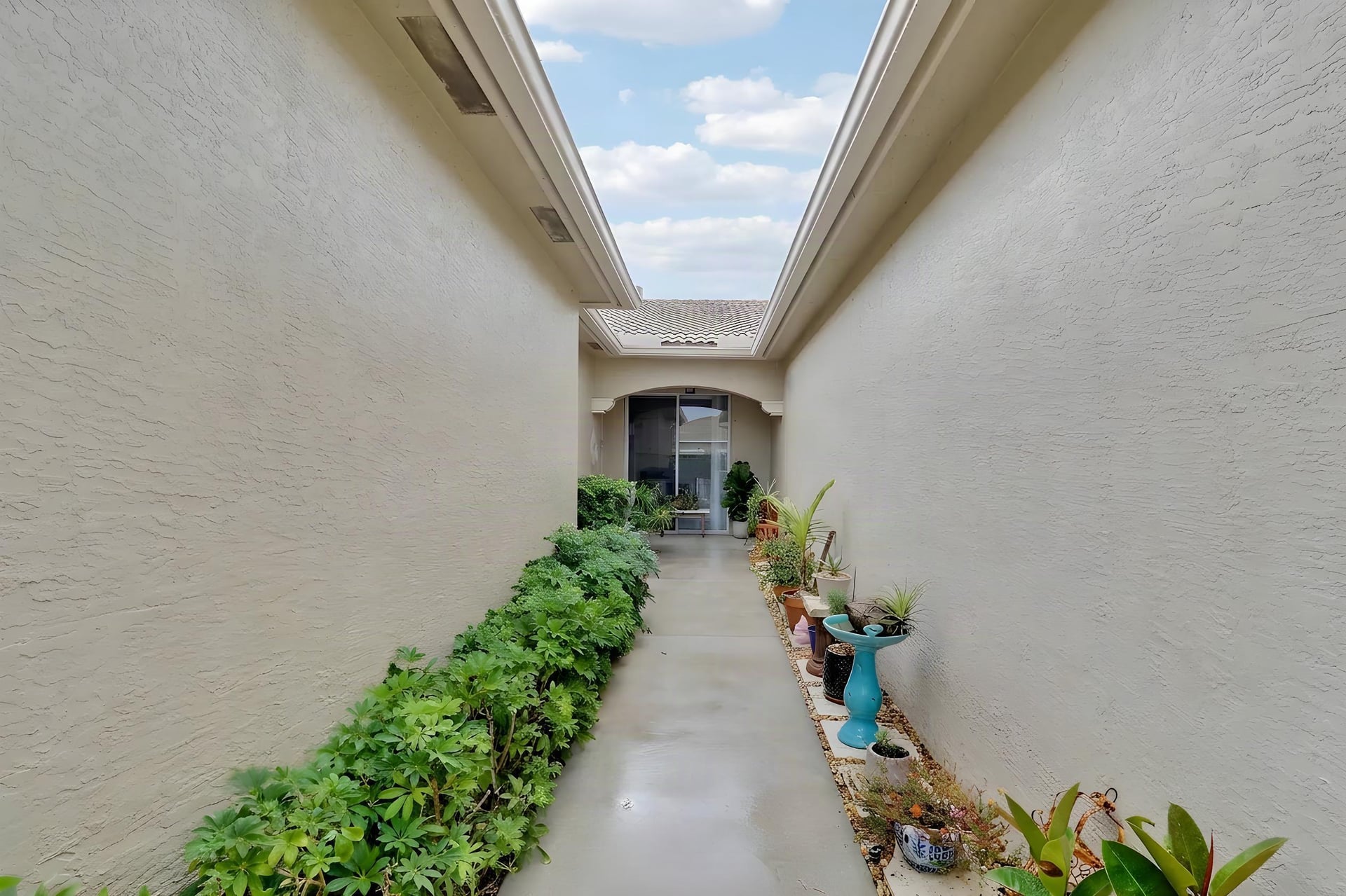  Residence photo 27