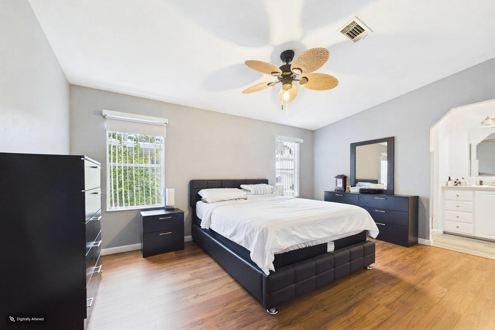 Residence photo 13