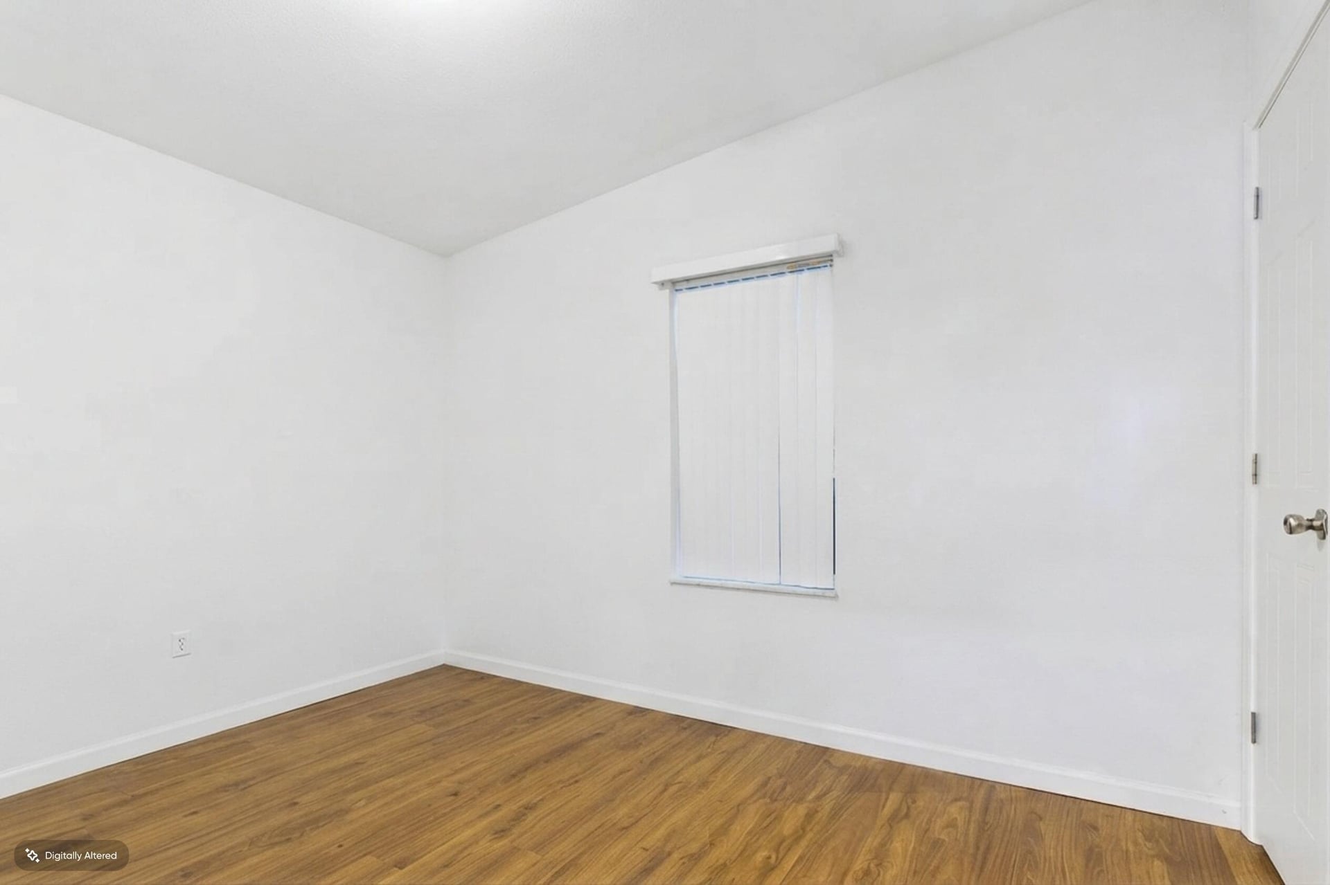 Residence photo 16