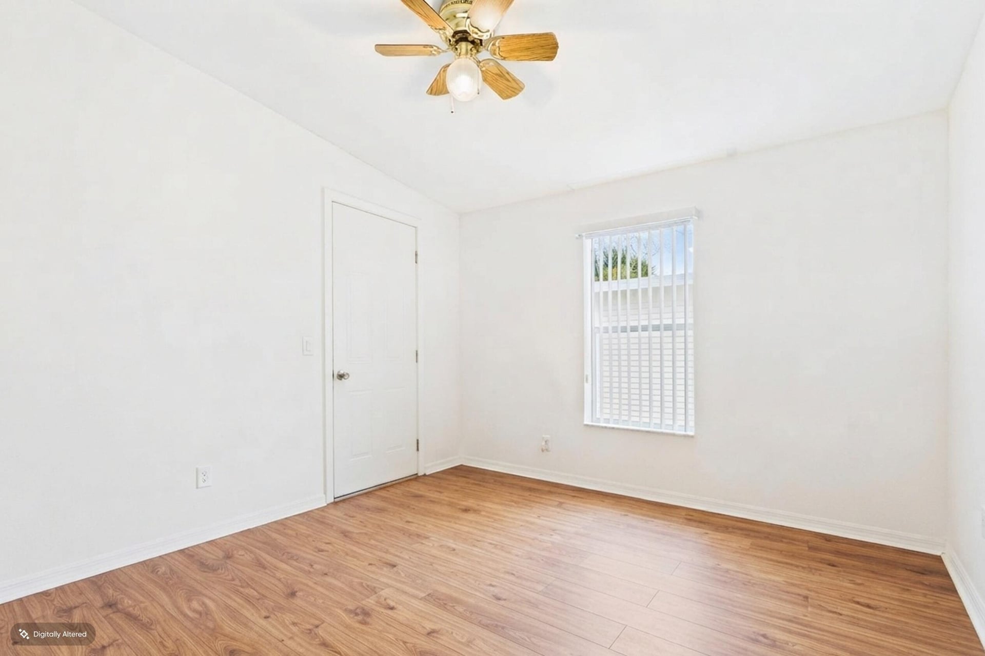 Residence photo 18