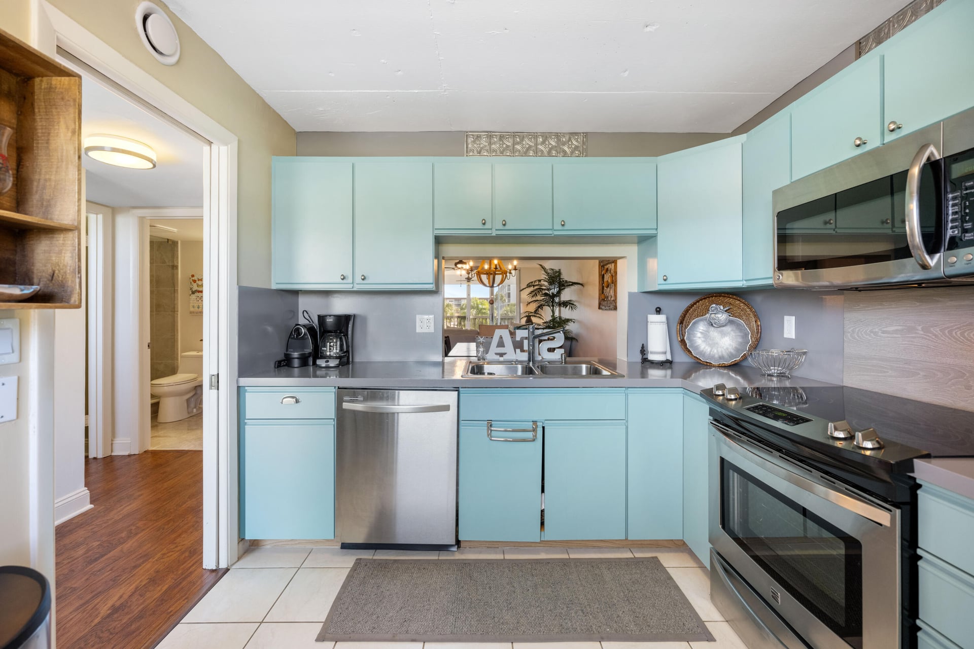 Unit 339 photo 22