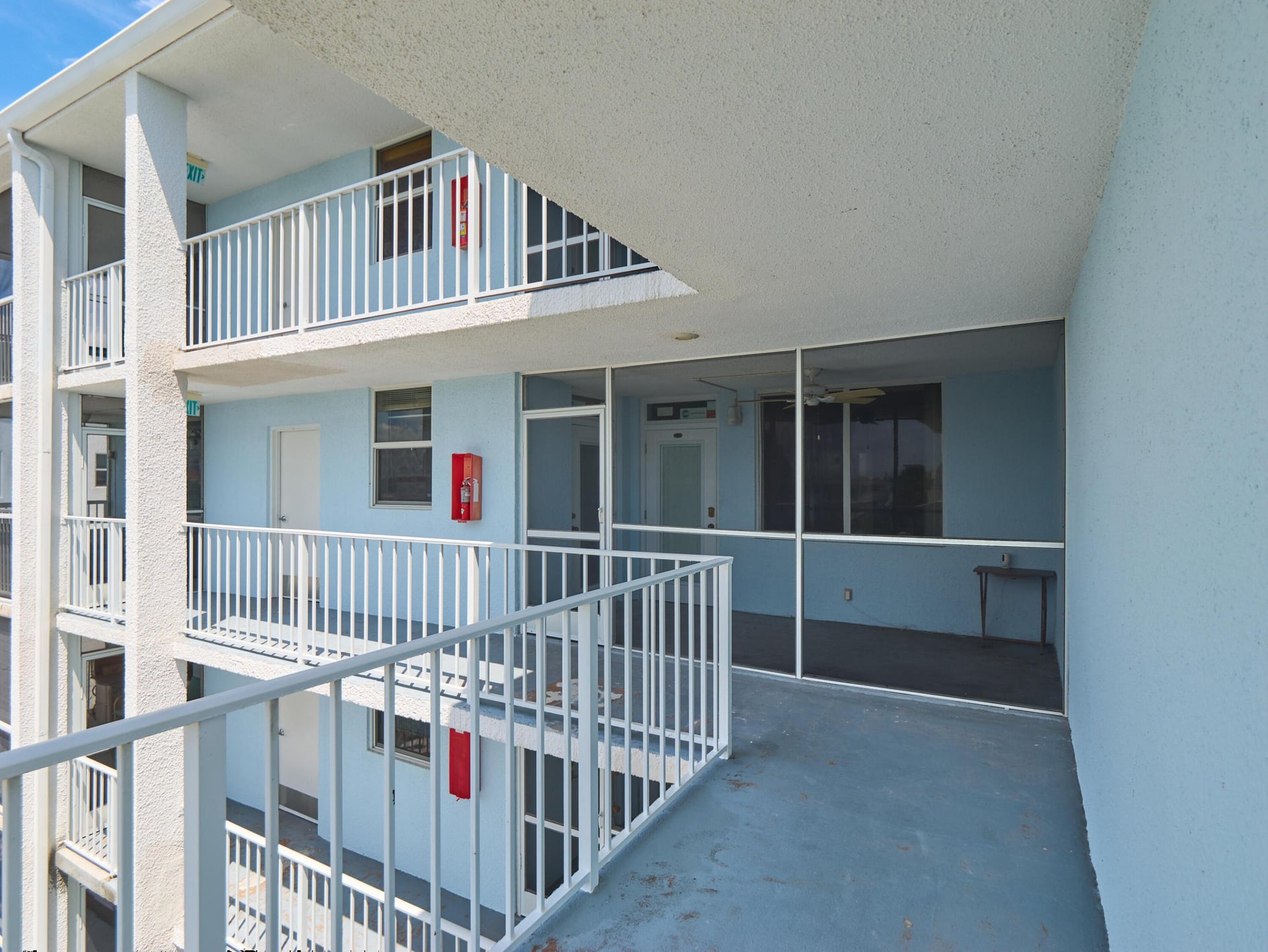 Unit 402 photo 30