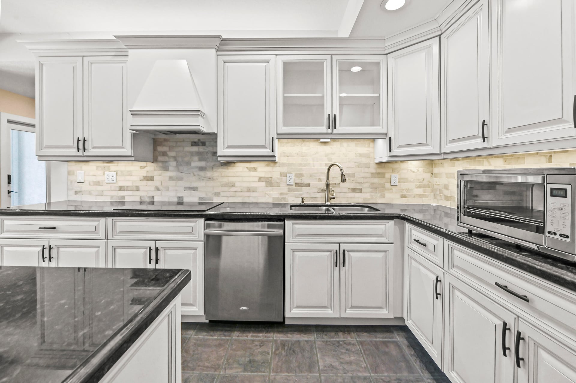 Residence photo 22