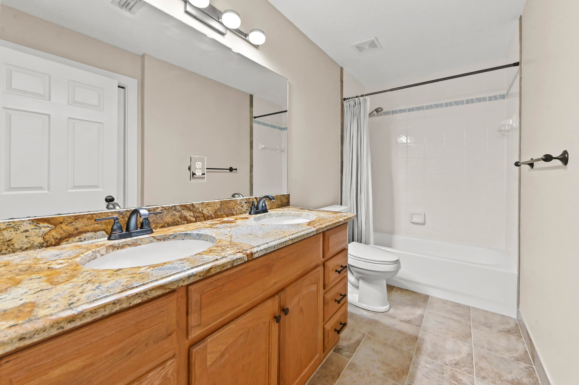 Residence photo 27