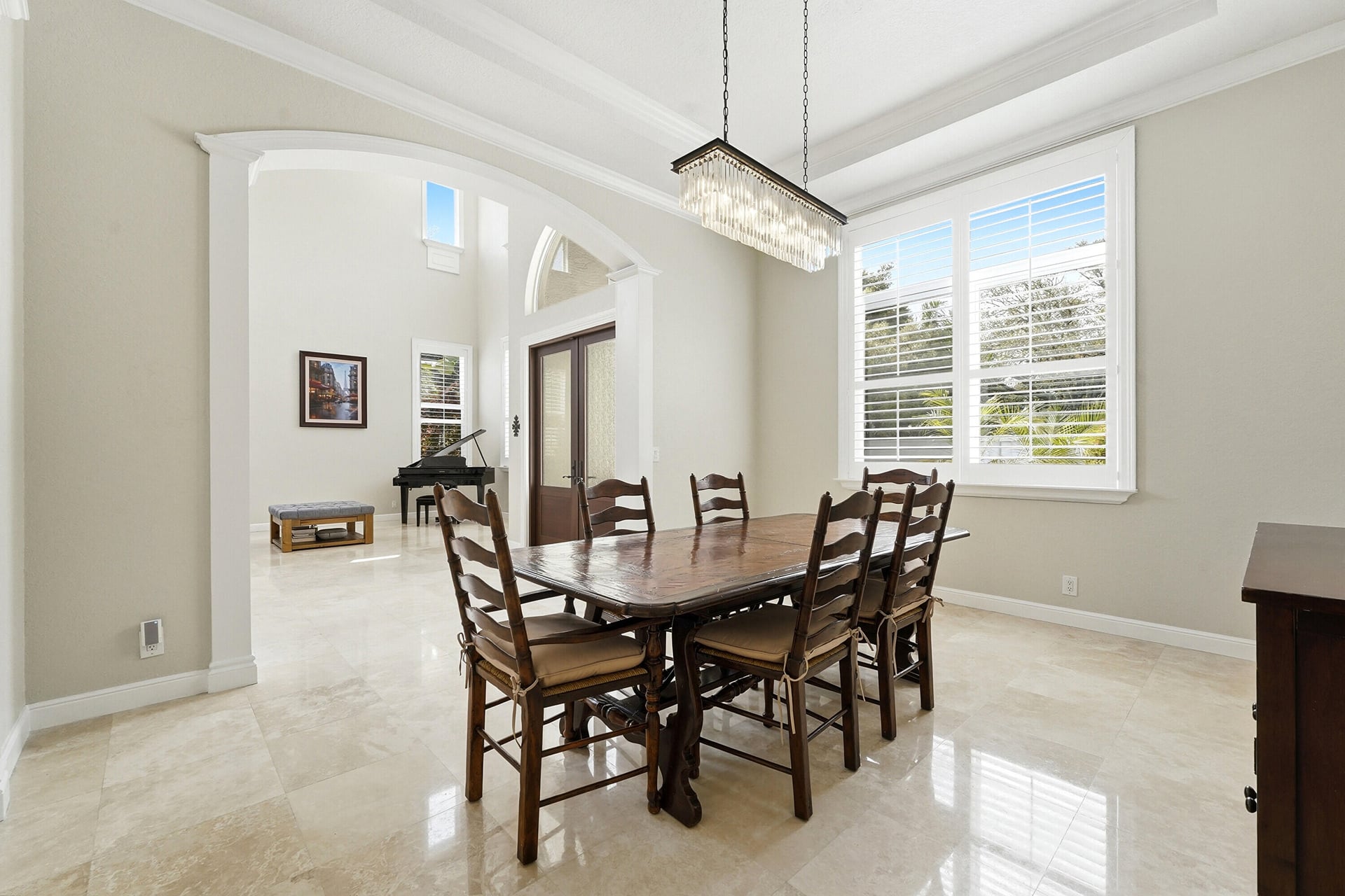  Residence photo 5