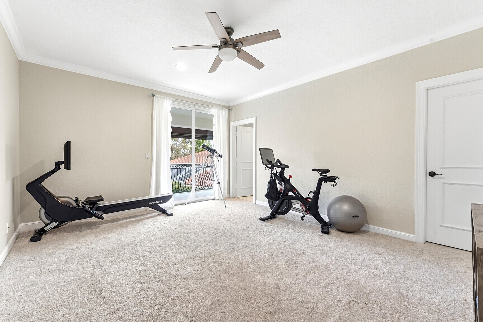  Residence photo 29