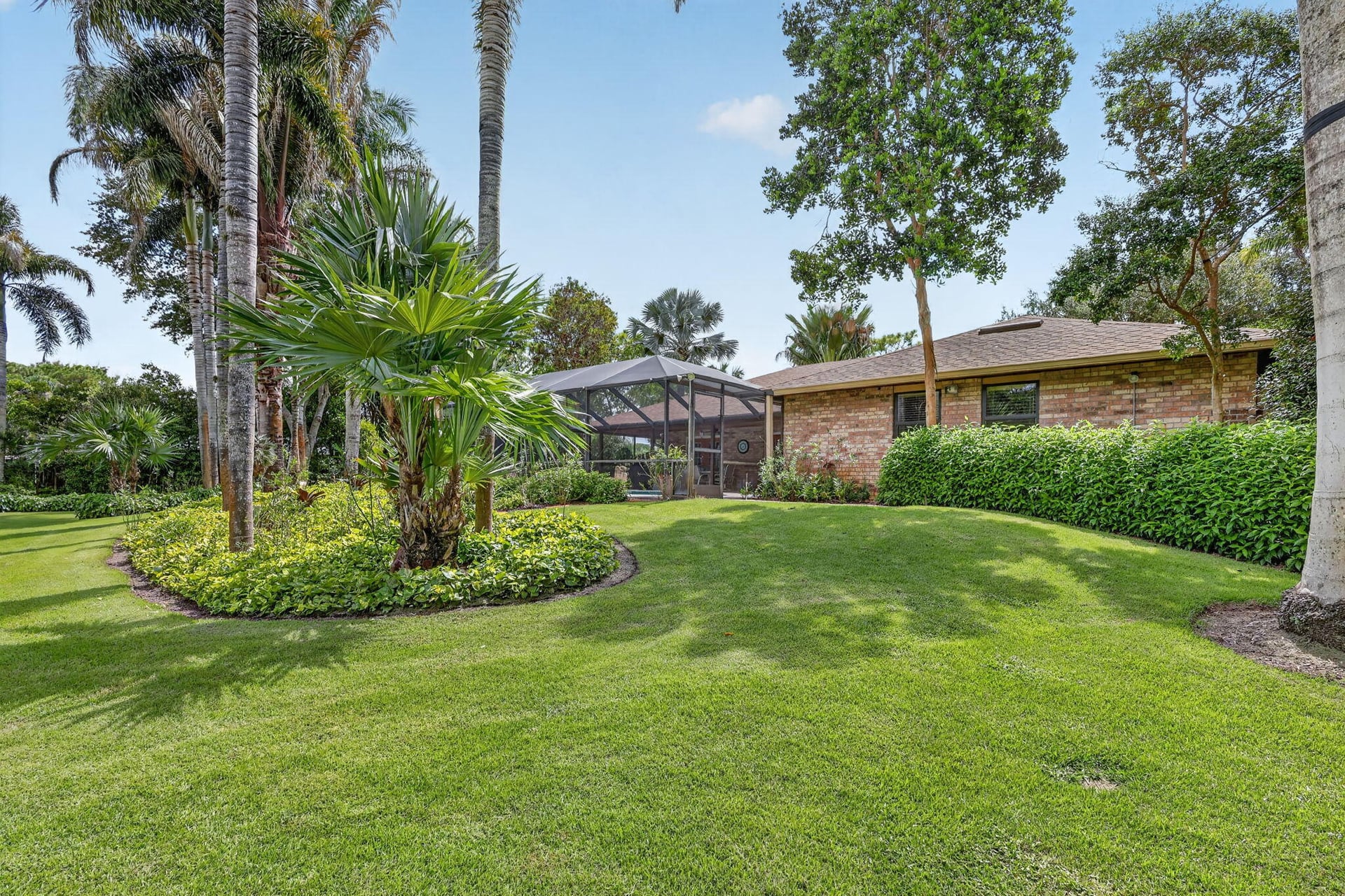  Residence photo 9