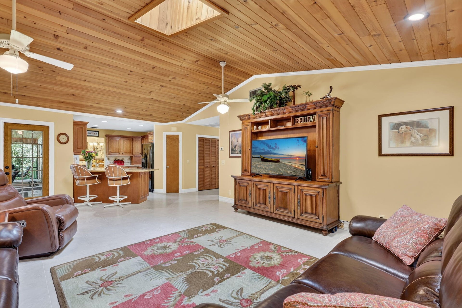  Residence photo 11