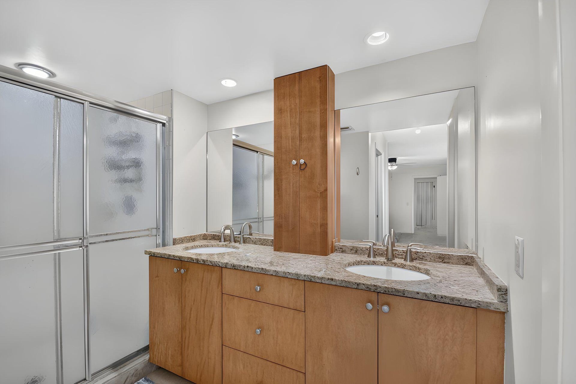  Residence photo 21