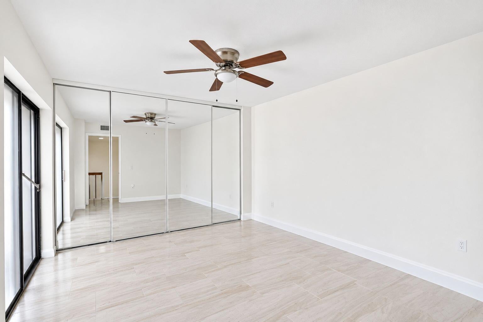  Residence photo 27