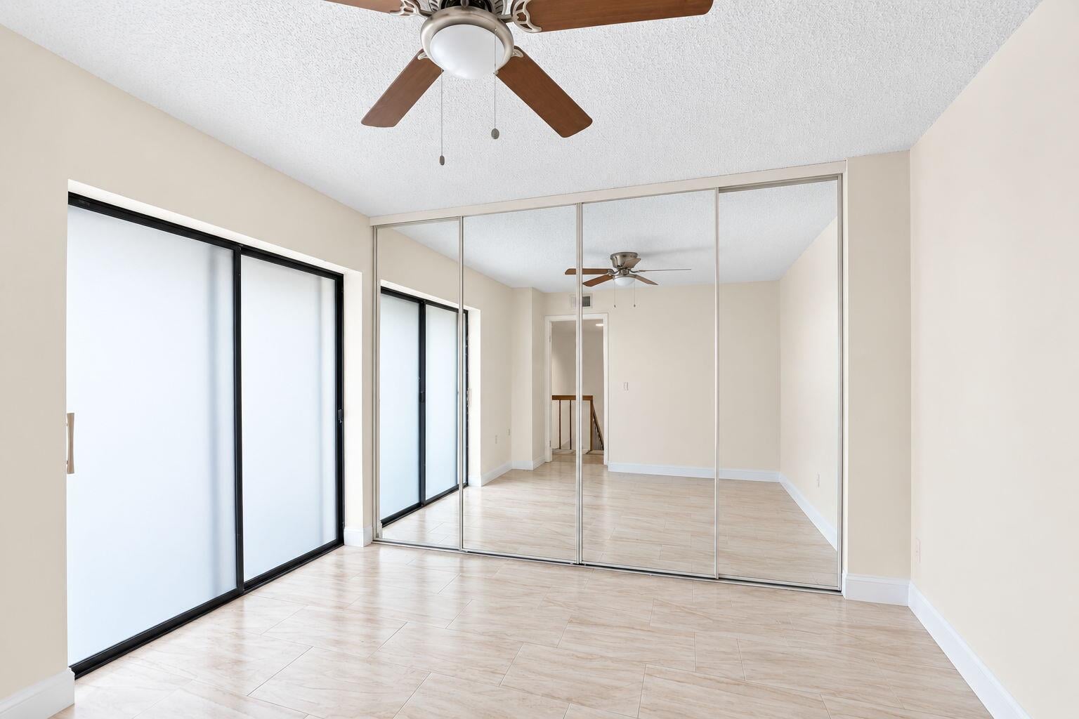  Residence photo 29