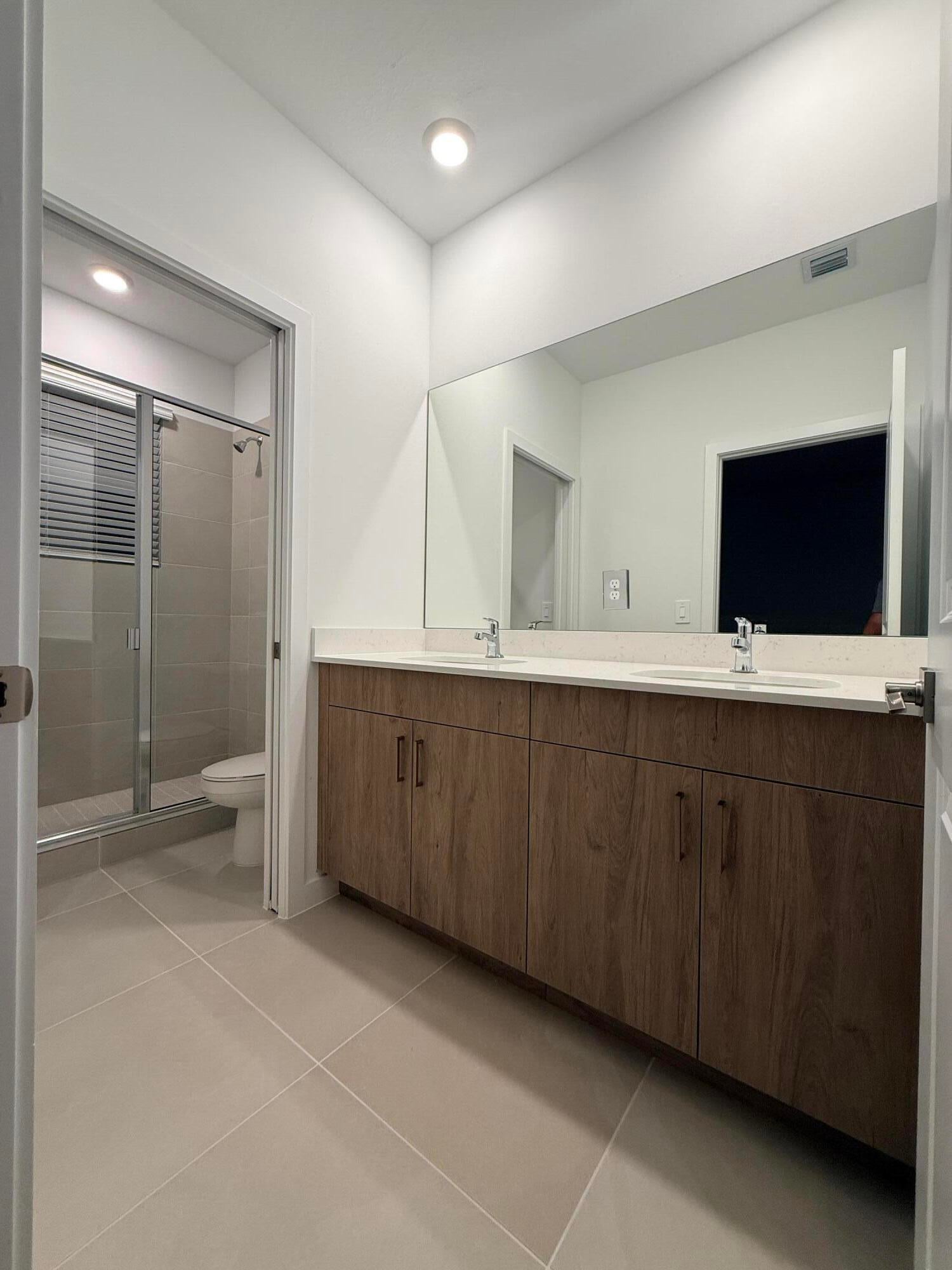  Residence photo 12
