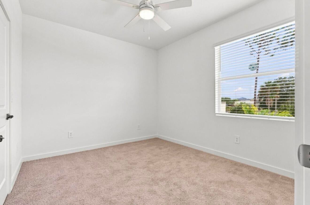  Residence photo 19