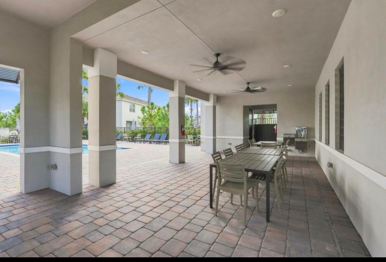  Residence photo 27