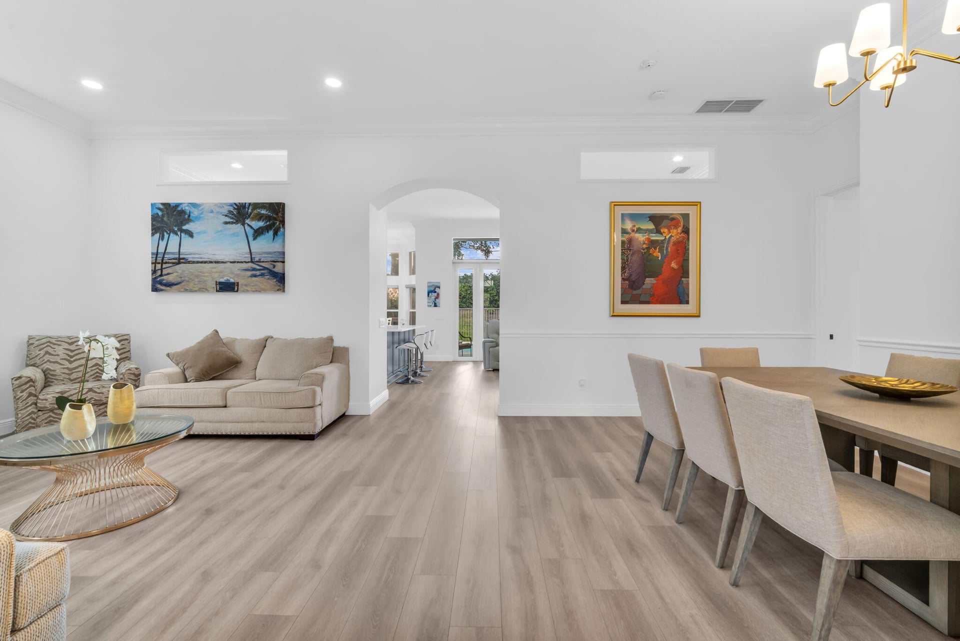  Residence photo 4