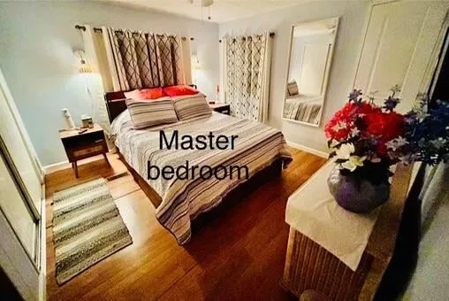  Unit lot 20 photo 21