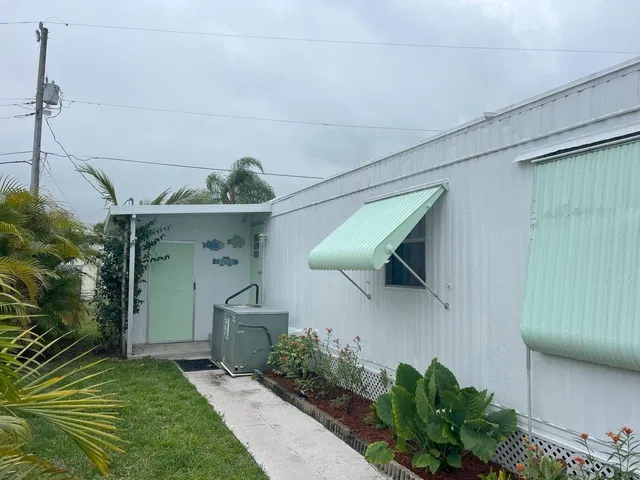  Unit lot 20 photo 29