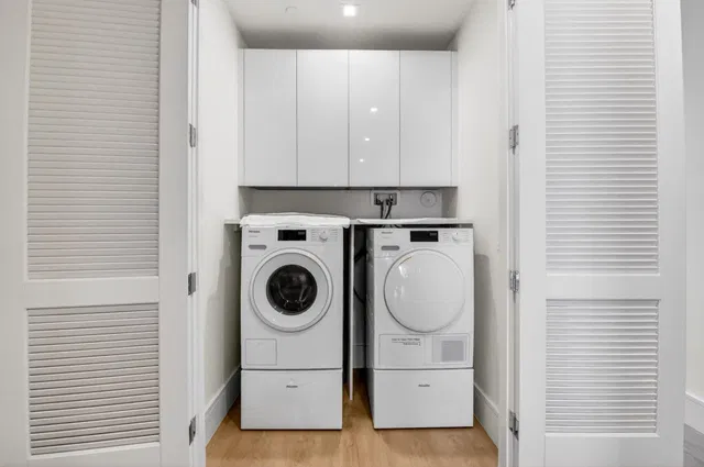 Nautilus 220 Unit 1708 photo 29