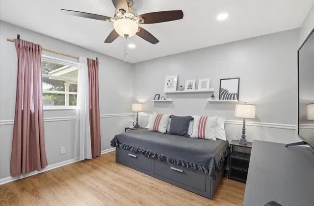  Residence photo 20