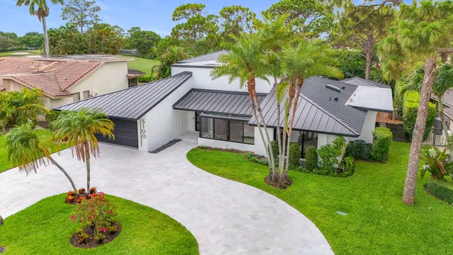 Residence photo 3