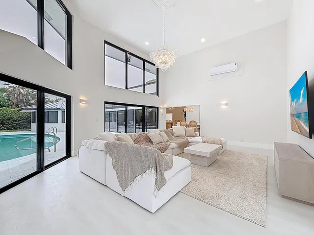 Residence photo 22
