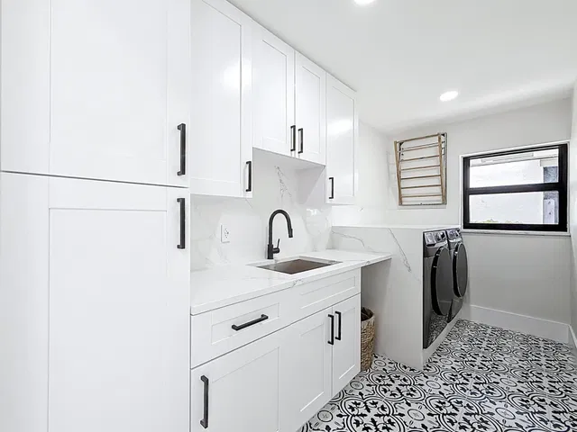 Residence photo 23