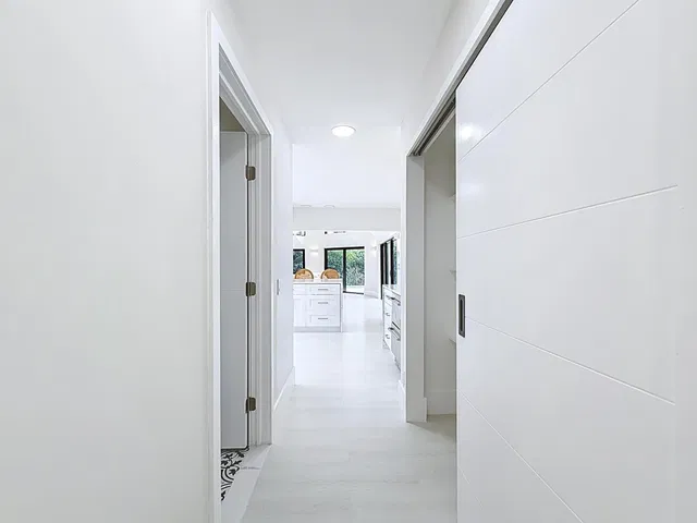 Residence photo 24