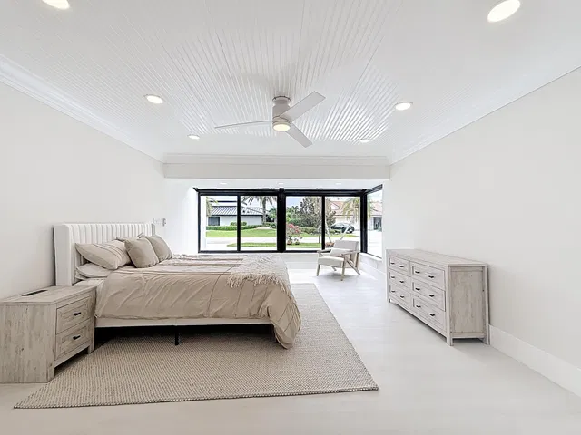 Residence photo 30