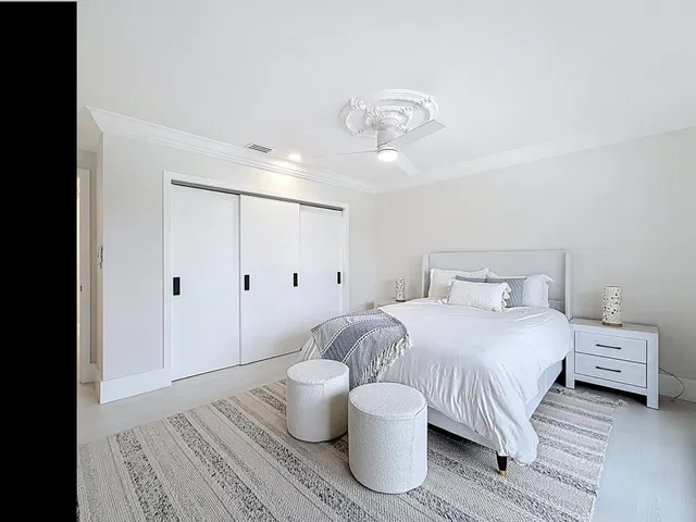 Residence photo 34