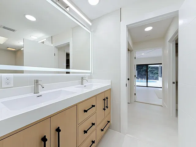 Residence photo 46