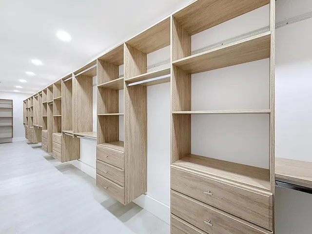 Residence photo 49