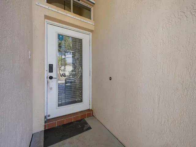 Residence photo 7