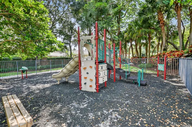 Residence photo 69