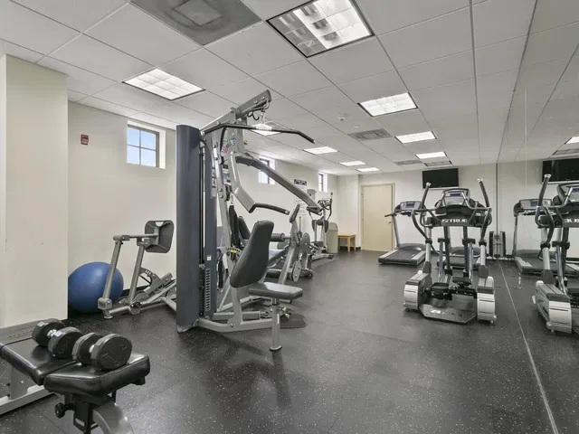 Unit 512 photo 49