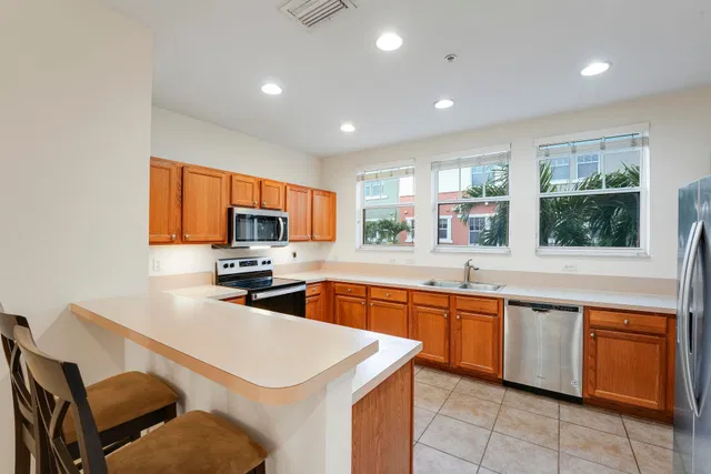 Cityside West Palm Beach Unit 4 photo 2