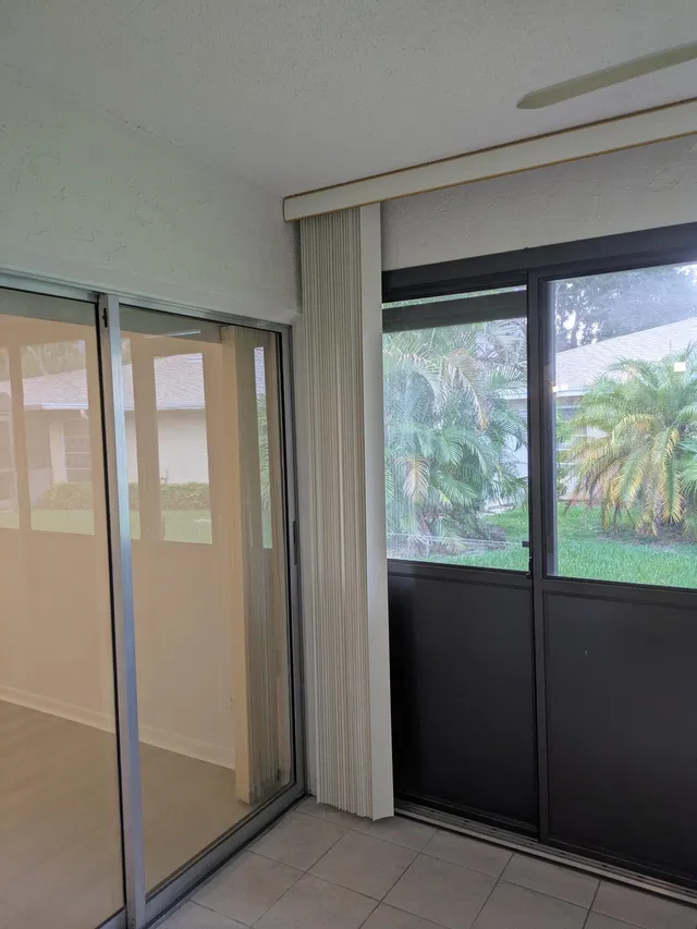  Residence photo 9