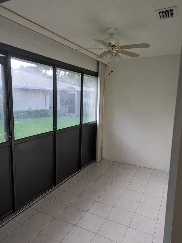  Residence photo 13