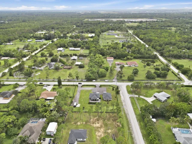 Residence photo 11